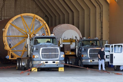 GOES-S Atlas V Booster and Centaur Stages Arrival, Offload, and