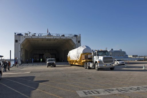 GOES-S Atlas V Booster and Centaur Stages Arrival, Offload, and