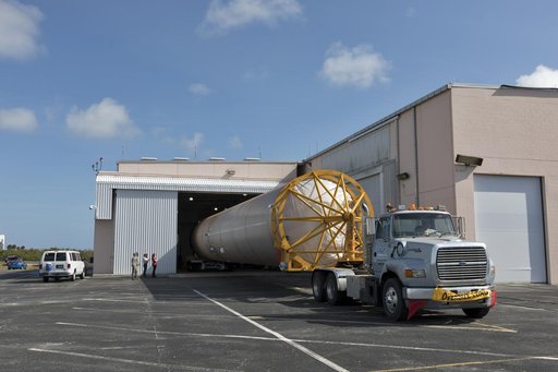 GOES-S Atlas V Booster and Centaur Stages Arrival, Offload, and