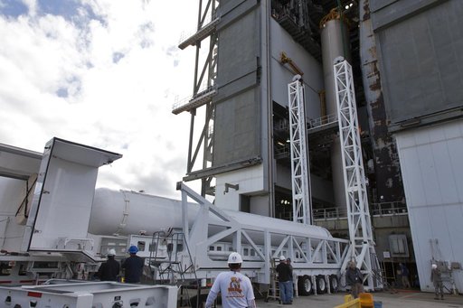 GOES-S Atlas V First SRB Mate to Booster