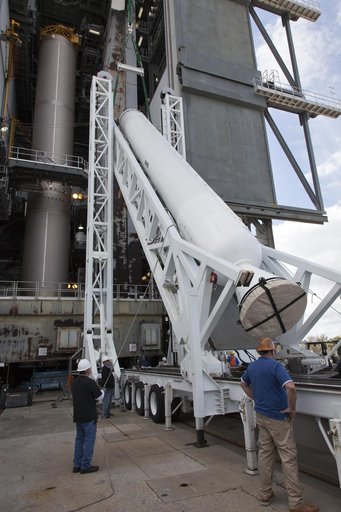 GOES-S Atlas V First SRB Mate to Booster