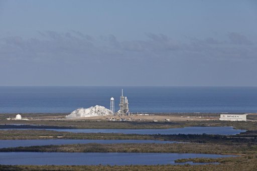 SpaceX Falcon Heavy Demo Flight - Liftoff