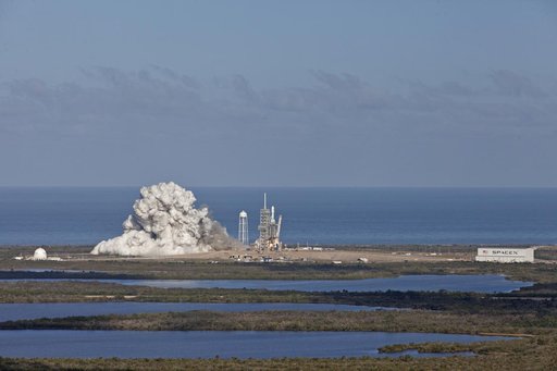 SpaceX Falcon Heavy Demo Flight - Liftoff