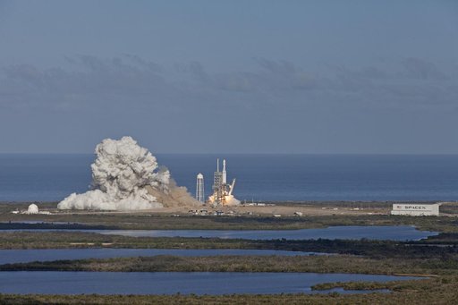 SpaceX Falcon Heavy Demo Flight - Liftoff