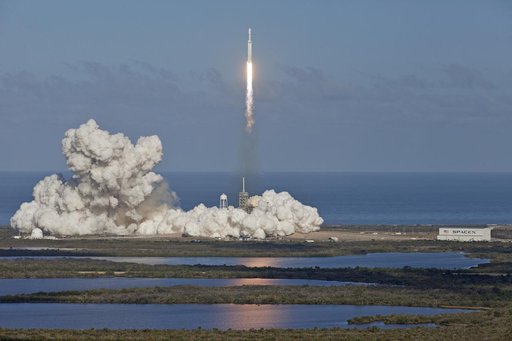 SpaceX Falcon Heavy Demo Flight - Liftoff
