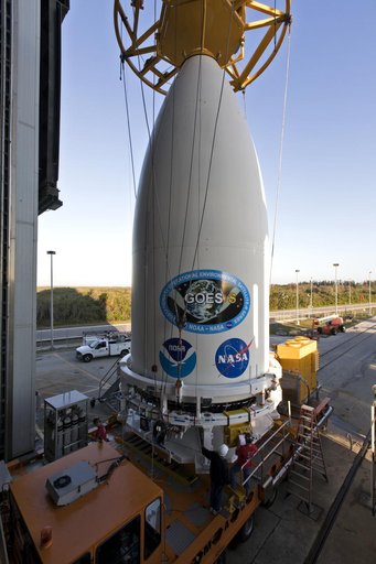 GOES-S Spacecraft Lift & Mate