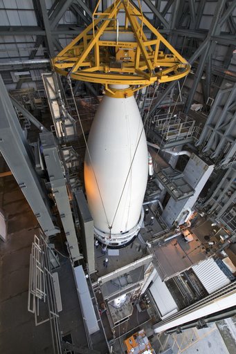 GOES-S Spacecraft Lift & Mate