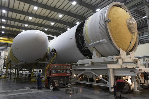 Delta IV Heavy Centaur Stage Mate to Booster - Parker Solar Prob