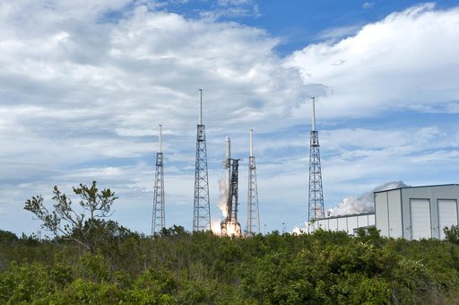 SpaceX CRS-14 Liftoff