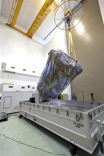 Parker Solar Probe Spacecraft Uncratin, Move to Highbay and Unba
