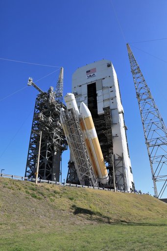 Parker Solar Probe Delta IV Heavy LVOS