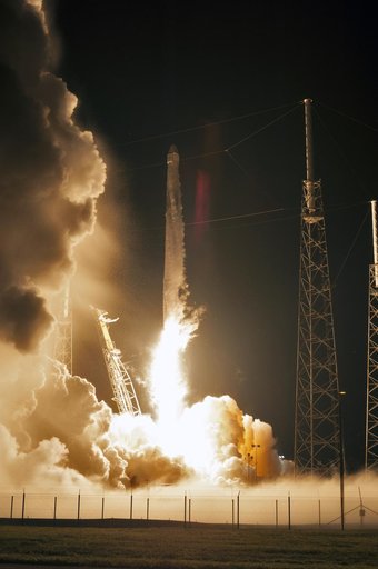 SpaceX CRS-15 Liftoff