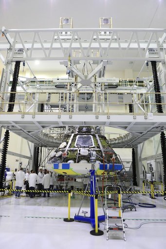 Orion Heat Shield Installation