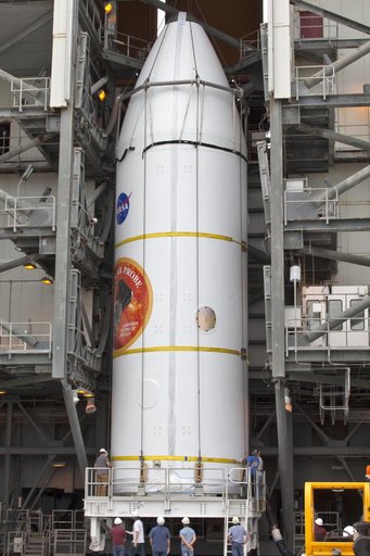 Parker Solar Probe Lift and Mate to Booster