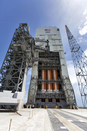 Parker Solar Probe Lift and Mate to Booster