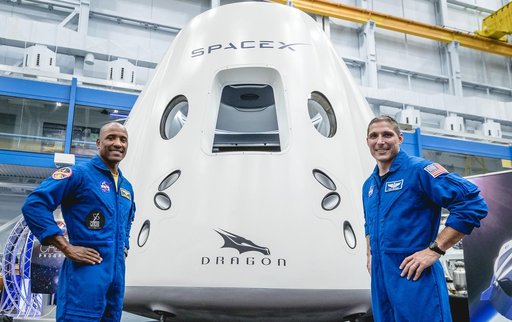 Commerical Crew Astronauts - Crew Annoucement at JSC