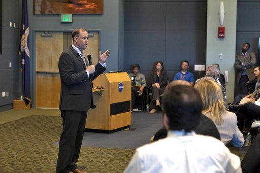 NASA Administrator Jim Bridenstine Visits KSC - Operations Suppo