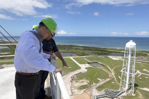 NASA Administrator Jim Bridenstine Visits KSC - SpaceX Facilitie