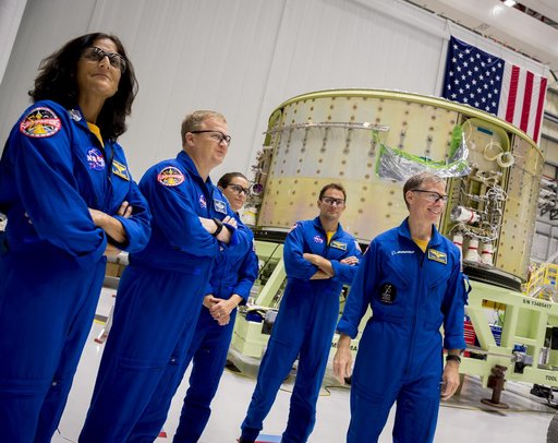 Starliner Astronauts Visit Kennedy Space Center