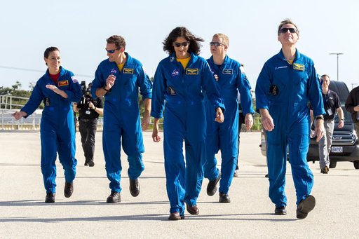 Starliner Astronauts Visit Kennedy Space Center