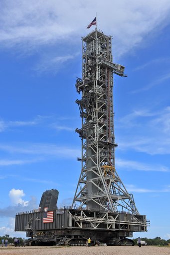 Mobile Launcher Moves Toward Exploration Mission-1 - Trek to Lau