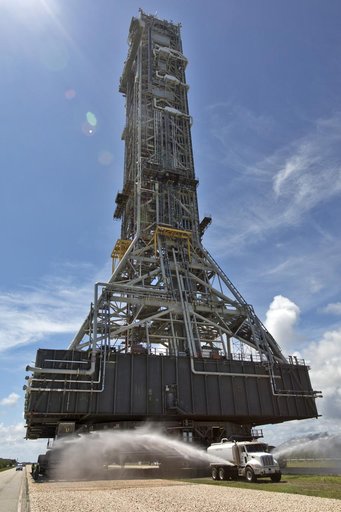 Mobile Laucher Moves Toward EM-1 - Trek to  Launch Complex 39B