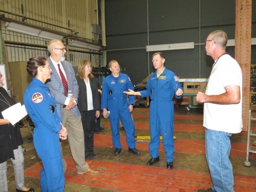 CCP Astronauts Visit Test Facilities in California