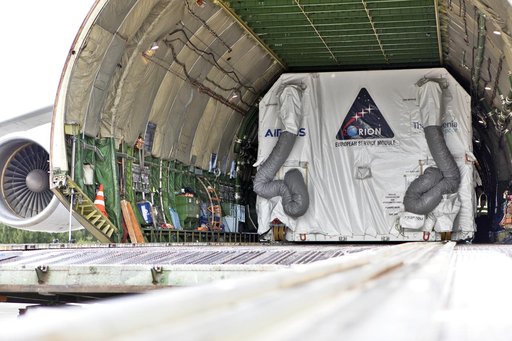 Orion EM-1 European Service Module Arrival at SLF