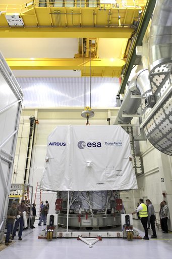 Orion EM-1 European Service Module Uncrating