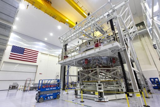 Orion EM-1 European Service Module Mated to Work Stand