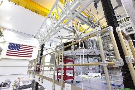 Orion EM-1 European Service Module Mated to Work Stand