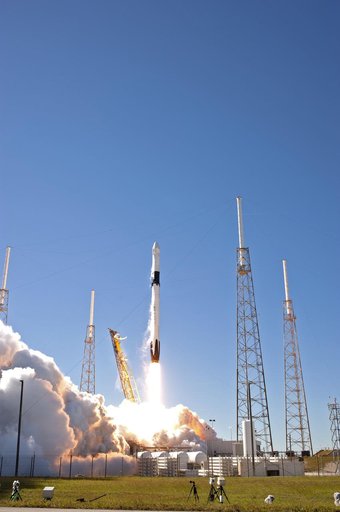 SpaceX CRS-16 Liftoff