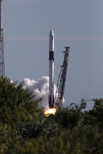 SpaceX CRS-16 Liftoff