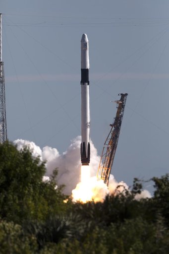 SpaceX CRS-16 Liftoff