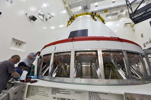 AA-2 Mock Crew Module Arrival