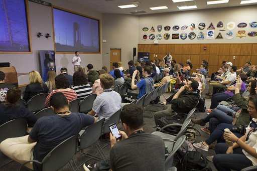 Participants in NASA Social Briefing Learn About SpaceX Demo-1 M
