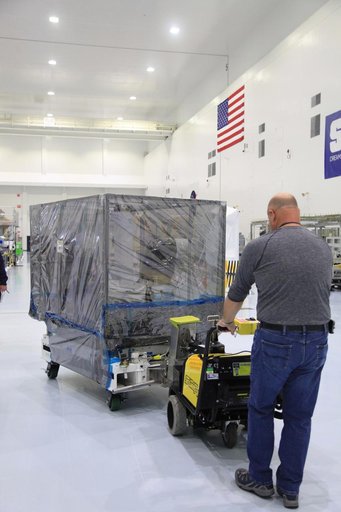 CRS-17 Payload STP-H6 move to SpaceX