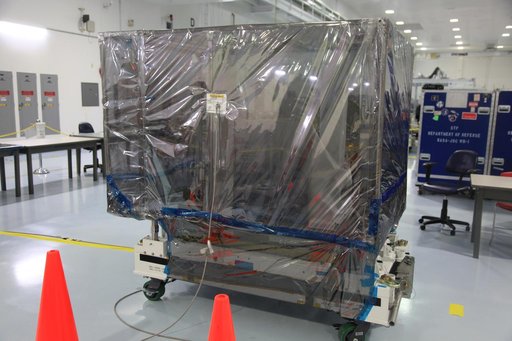 CRS-17 Payload STP-H6 move to SpaceX