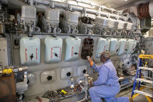 Crawler Engine Maintenance CT-2