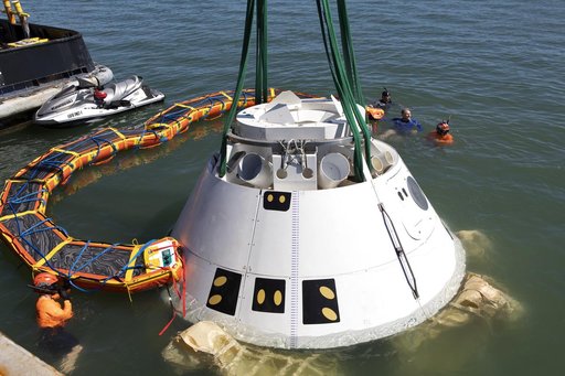 Det 3 Recovery of Boeing Starliner Boiler Plate