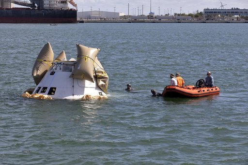 Det 3 Recovery of Boeing Starliner Boiler Plate