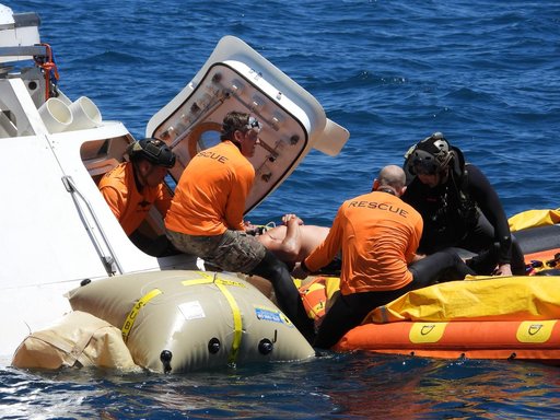 Starliner Astronaut Water Rescue Training