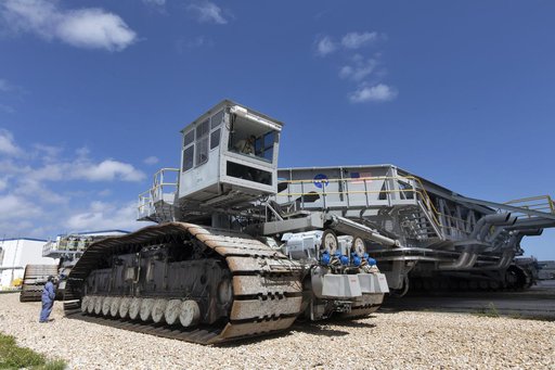Crawler Clears VAB's Highbay 2 for Commercial Partner