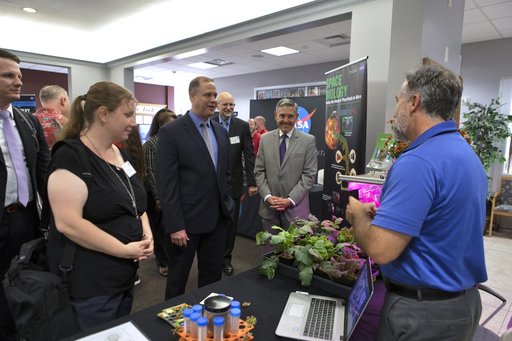 NASA Adiminstrator Jim Bridenstine visits FIT