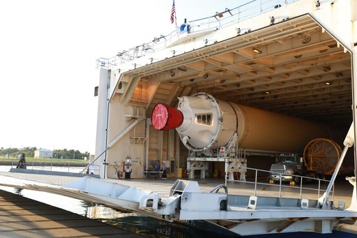 CCP Boeing CFT Booster Arrival