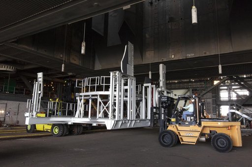 Engine Service Platform Arrival for Installation on Mobile Launc