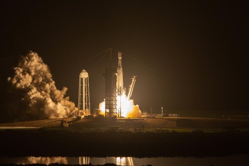 SpaceX Falcon Heavy STP-2 Liftoff