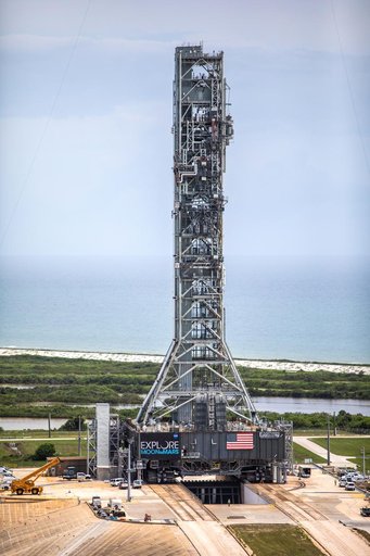 Aerial Photos - Mobile Launcher on Pad 39B