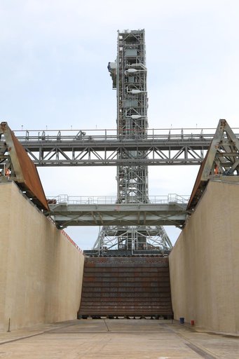Mobile Launcher Move to Pad