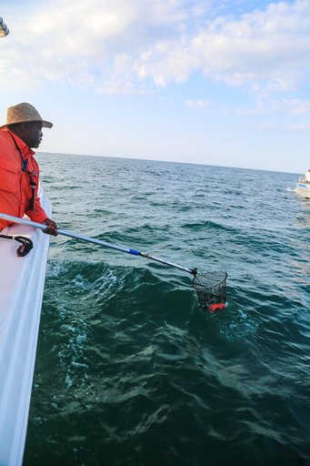 NASA AA-2 team recovering EDRs in the open water